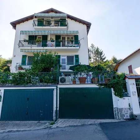 Daire Einzimmerwohnung Mit Terrasse Und Blick Auf Den Berg By Interhome San Massimo (Liguria)