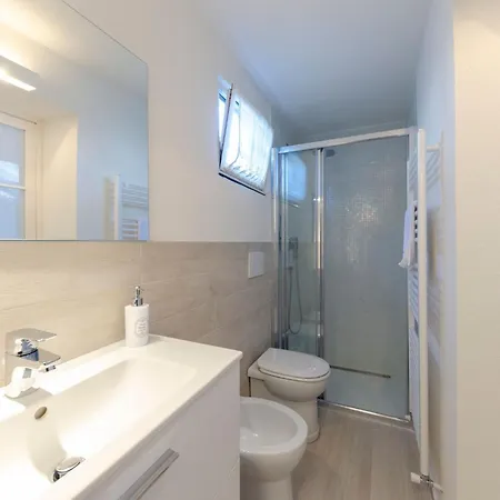 Appartamento Einzimmerwohnung Mit Terrasse Und Blick Auf Den Berg By Interhome *