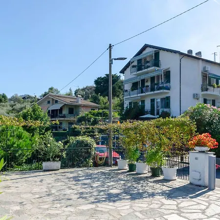 Einzimmerwohnung Mit Terrasse Und Blick Auf Den Berg By Interhome Appartamento San Massimo (Liguria)